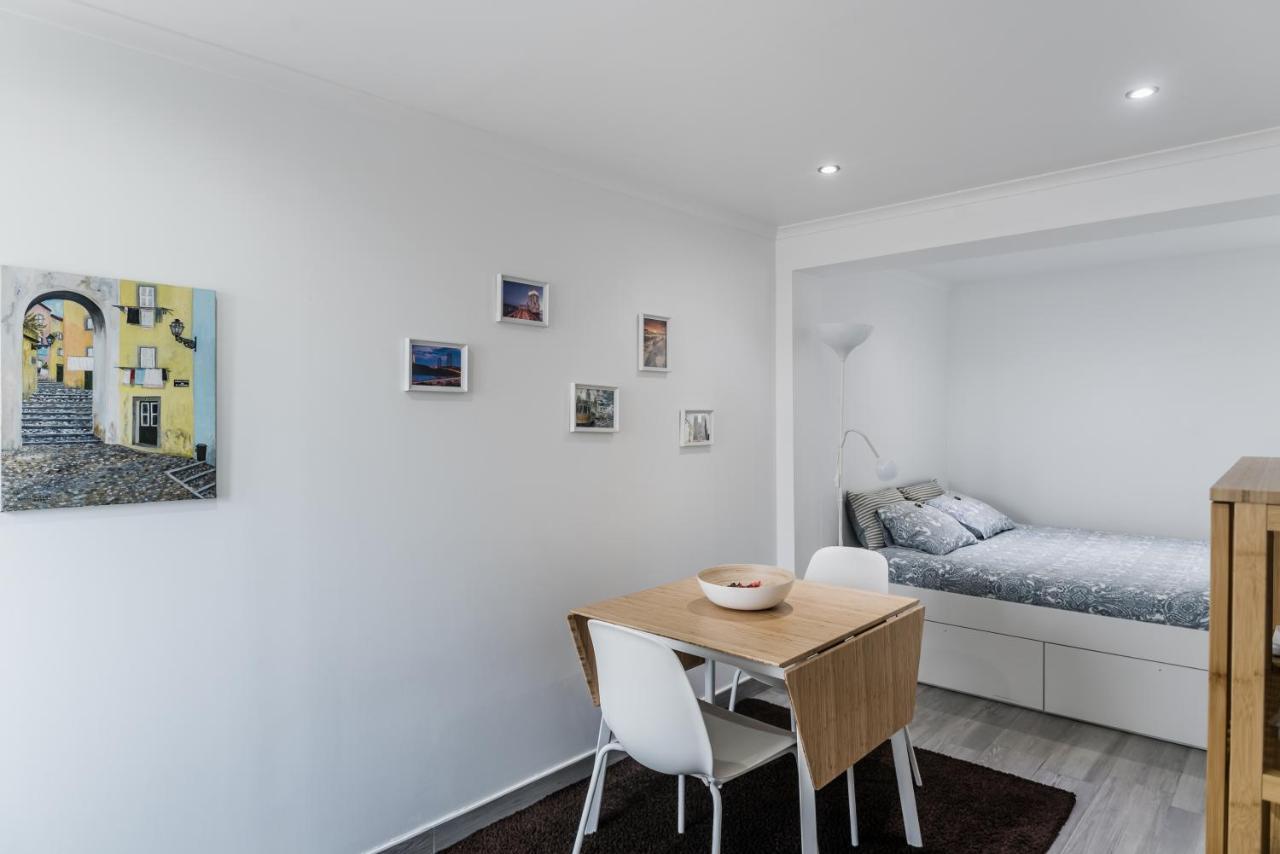 Apartment Close To Belem, With A Terrace